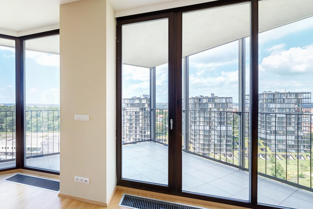 Baie vitrée coulissante posée par notre équipe