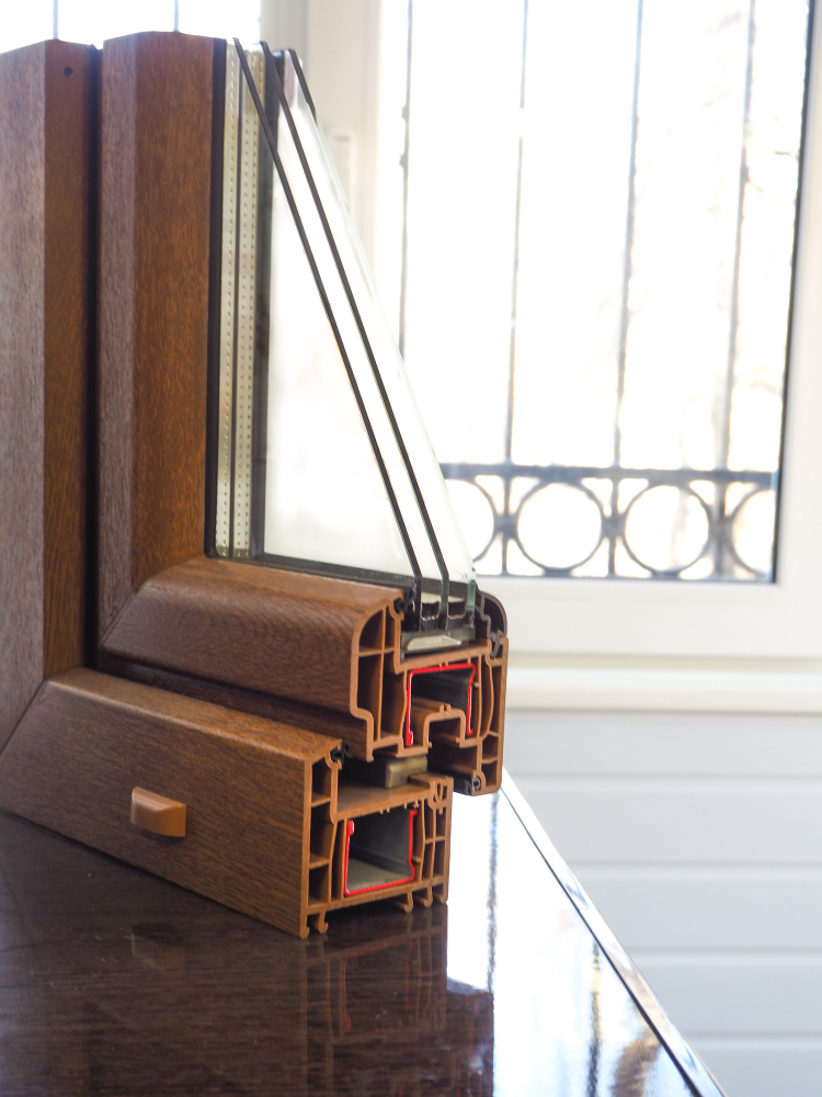 Profilé fenêtre en bois par une menuiserie bois à Lyon